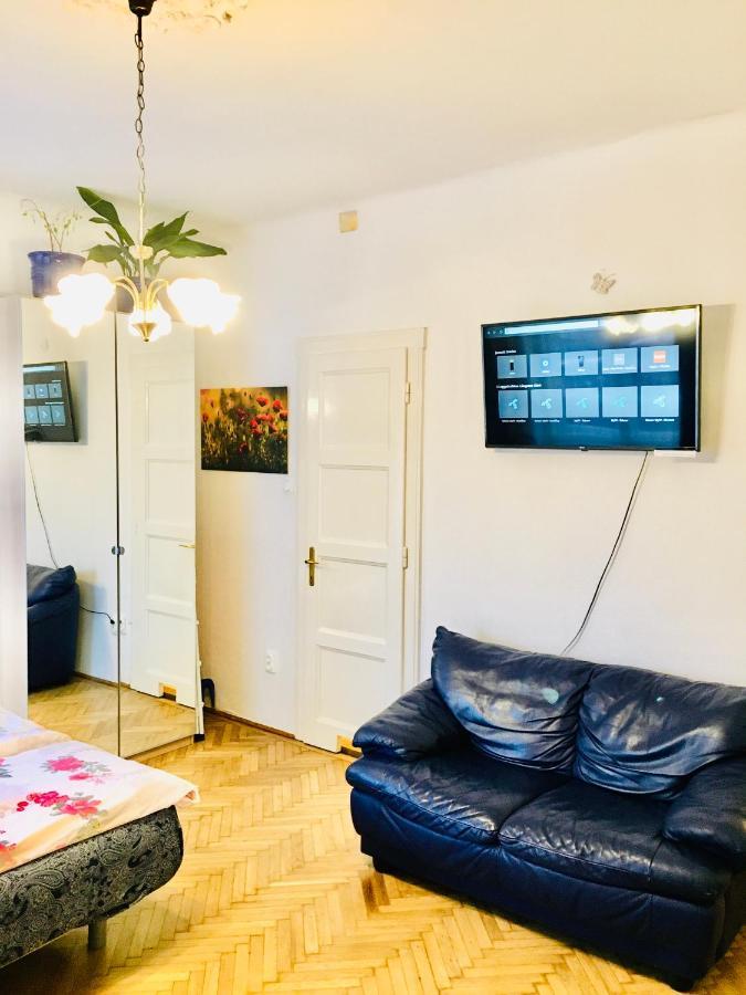 Romantic Studio In Budapest 12Th District Close To Mom Park Apartamento Exterior foto